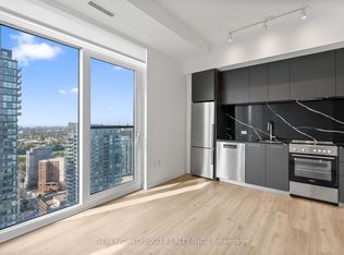 101 Roehampton Ave #3809, Toronto, ON M4P 2W2