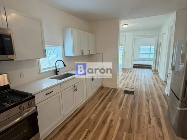 209 S Kaley St, South Bend, IN 46619