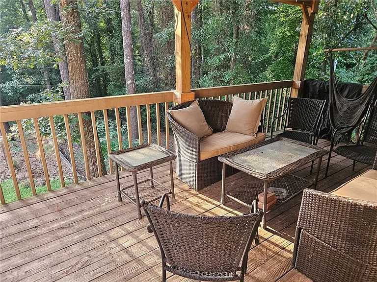 2545 Cobble Creek Ln — Photo 26