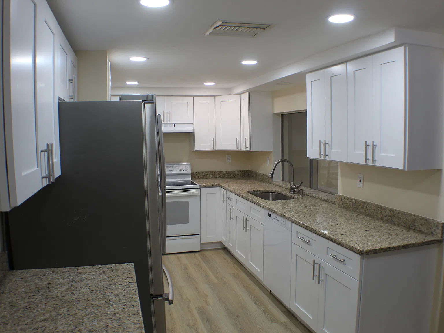 3 bed, 1518 sqft, $1,500 — Photo 1
