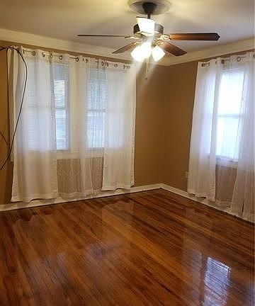 4th image of 4510 Chalfant Dr