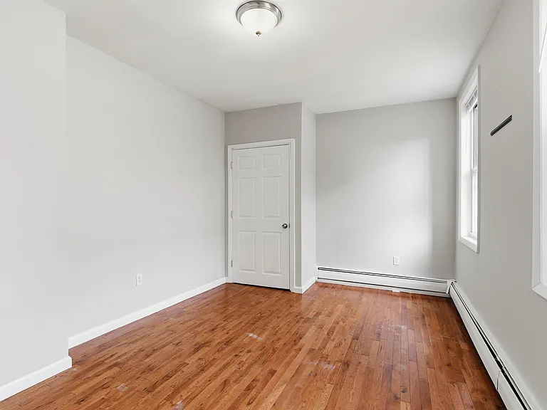 154 South St #1 — Photo 9