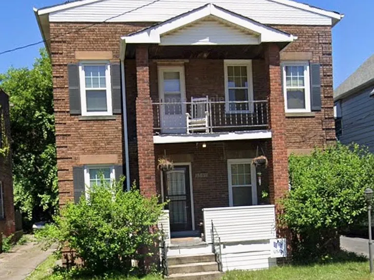 15637 Halliday Ave #2 — Photo 5