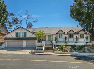 1711 Heather Ridge Dr, Glendale, CA 91207