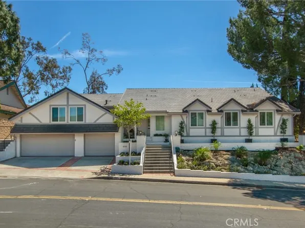 1711 Heather Ridge Dr, Glendale, CA 91207