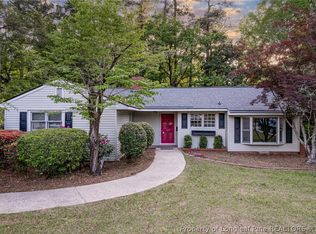 130 S Churchill Dr, Fayetteville, NC 28303