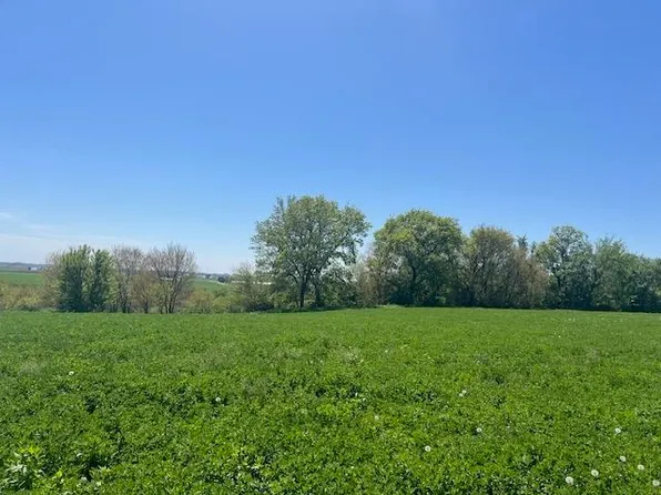 L4 Ervins, Waunakee, WI 53597