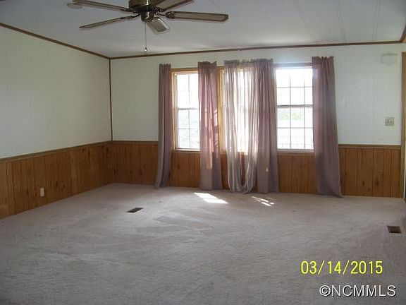 4th image of 404 Deerfield Ct