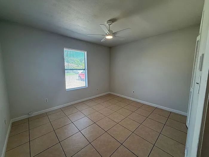 3399 Green Briar Cir #2 — Photo 8