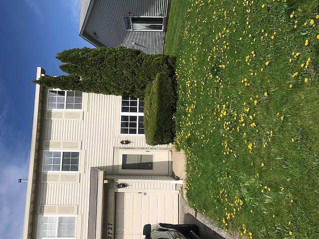 1st image of 2727 River Bend Ln #2727