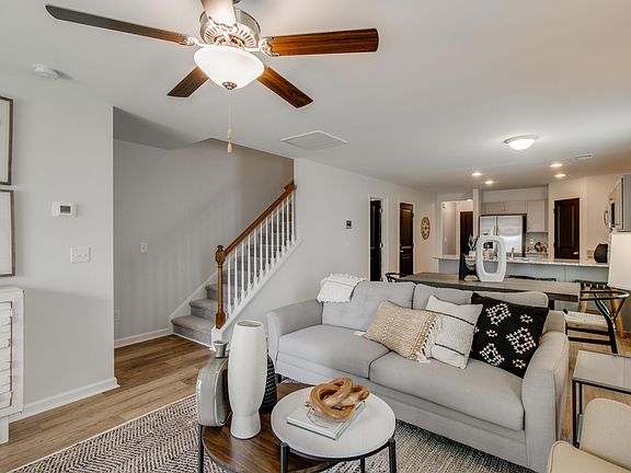 7th image of this home