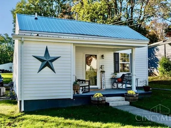 321 S East St, Hillsboro, OH 45133