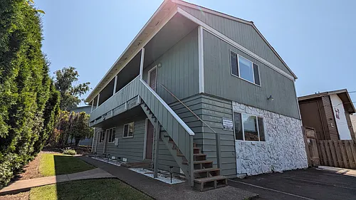 2910 SE Gladstone St #3 Photo 1
