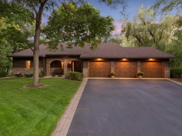 4111 Saint Marks Dr, Minnetonka, MN 55305