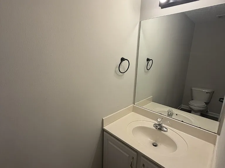 268 Indian Park Dr — Photo 3
