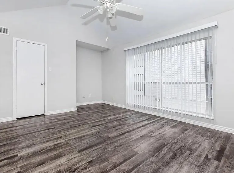 4400 Memorial Dr #41-1267 — Photo 8