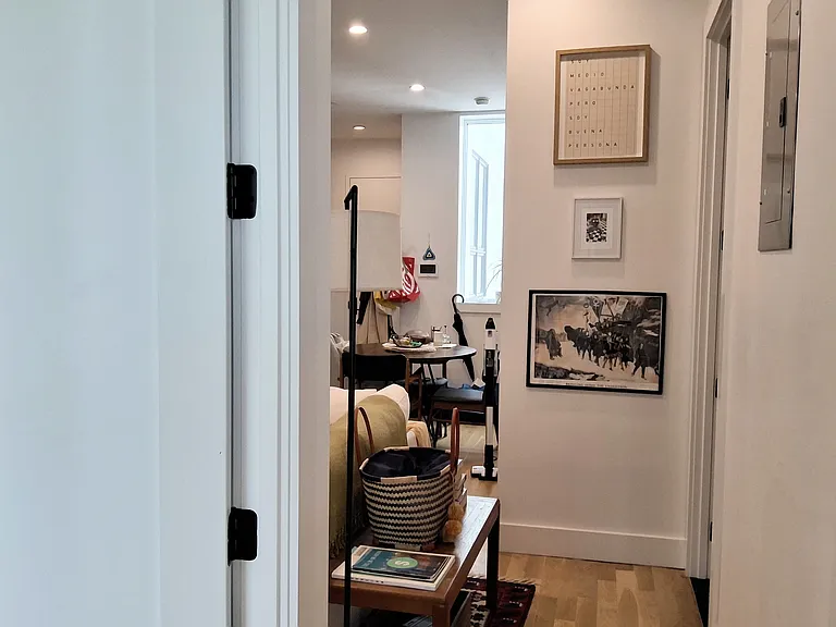 511 Meeker Ave #4B — Photo 23