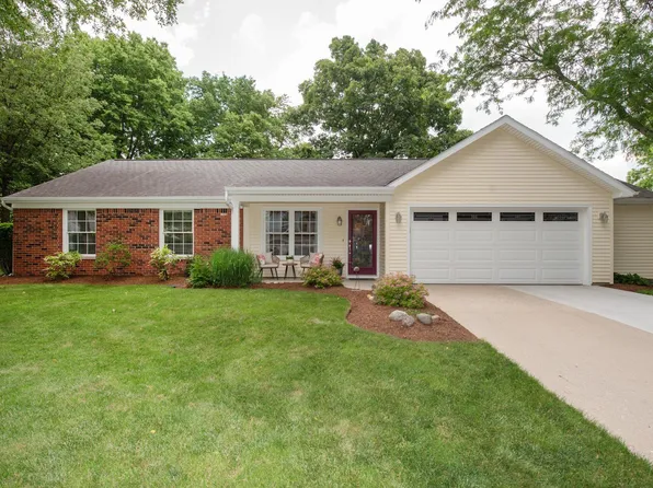 281 Falcon Ct, West Lafayette, IN 47906