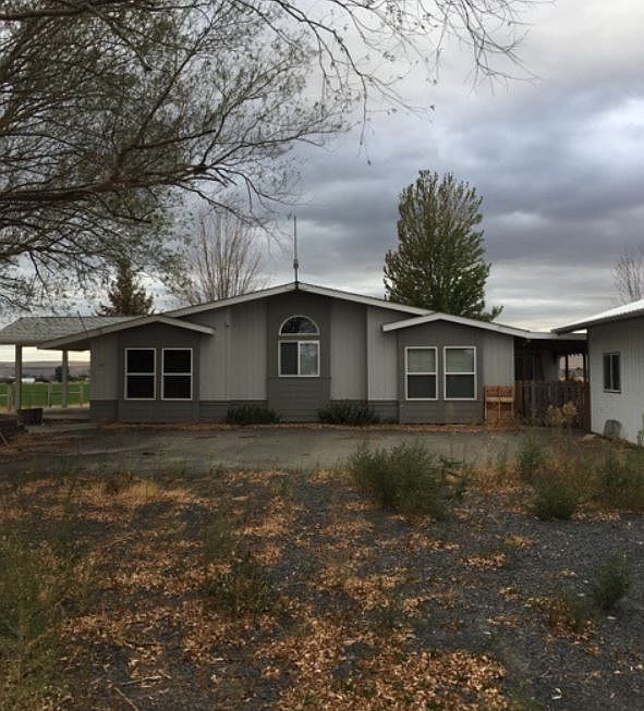 1st image of 737 S Wind Hill Ln