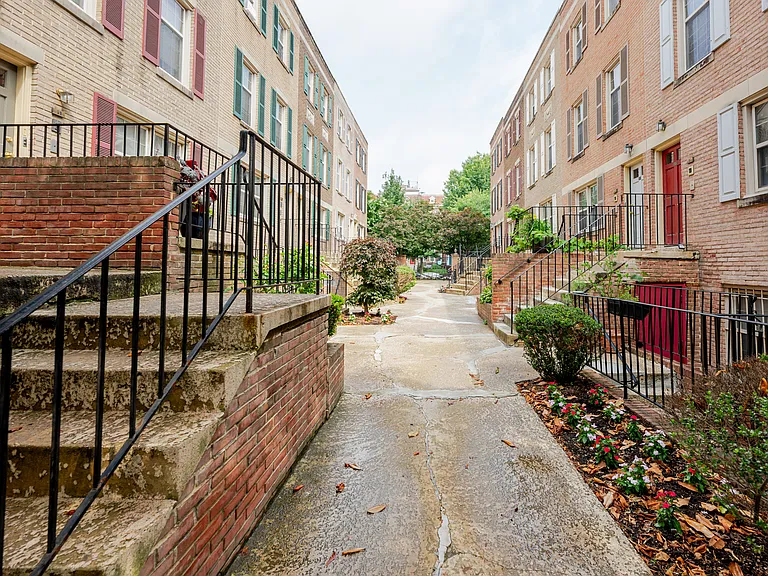 1776 Lanier Pl NW #5C — Photo 17