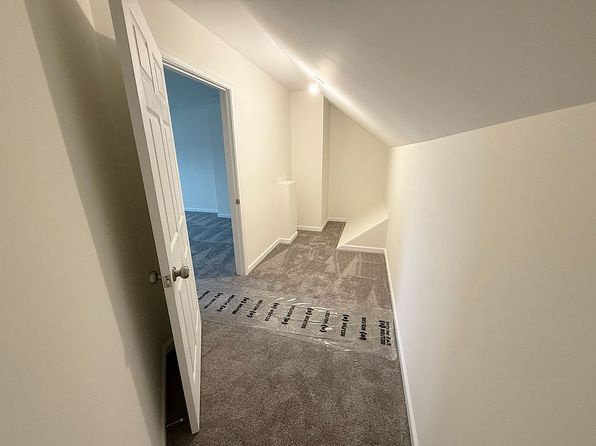 103 Lexington Way, Morgantown, PA 19543