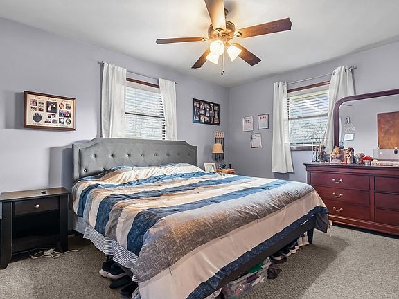 5th image of 21877 Shady Hollow Ln