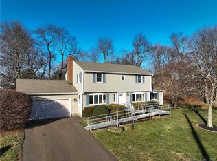 68 Kim Ln, Meriden, CT 06450