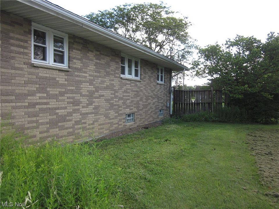 1809 Braceville Robinson Rd, Southington, OH 44470 Zillow