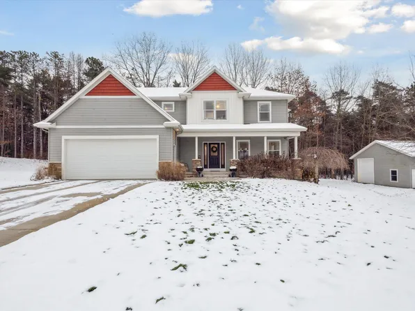 4077 Ronalds Rd, Dorr, MI 49323