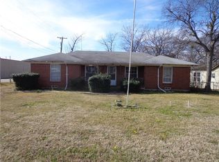 2203 Franklin Dr, Mesquite, TX 75150