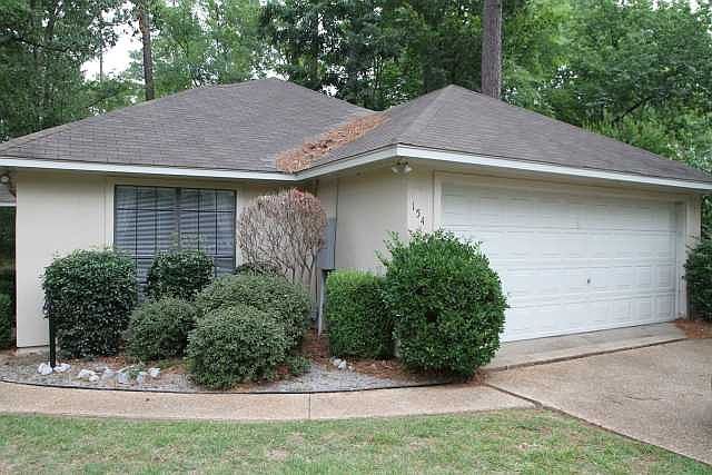 Madison_Mississippi_rental_house_10022015