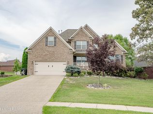 106 Cinnamon Dr, Mount Washington, KY