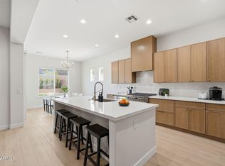 4013 S PLEASANT Place, Chandler, AZ 85248
