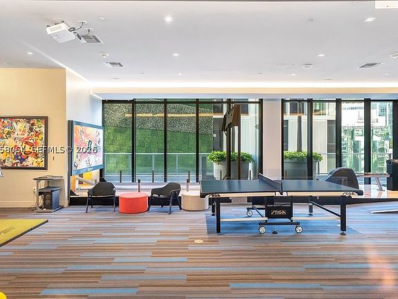 4th image of 1010 Brickell 1810