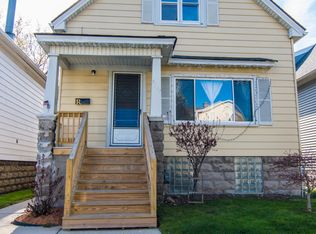 2953 S 8th St, Milwaukee, WI 53215