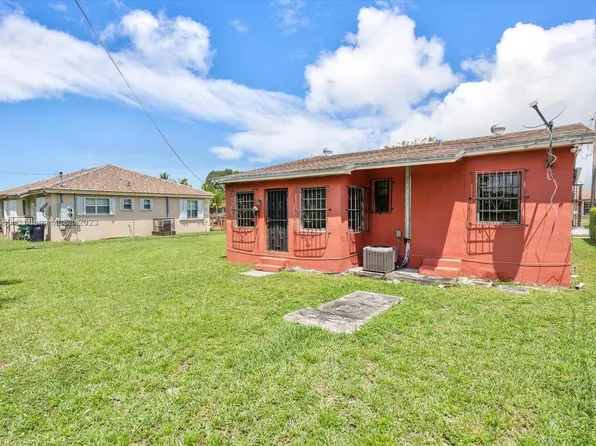 1814 NW 73rd St, Miami, FL 33147