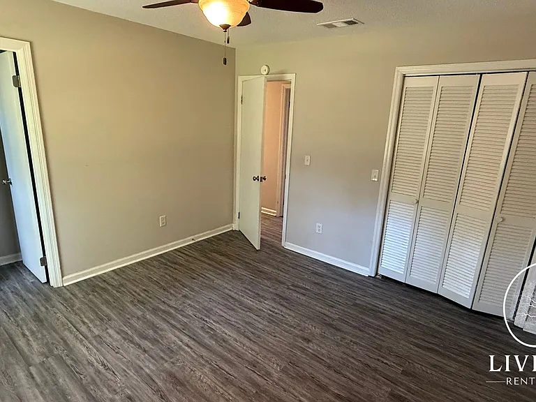 70 Thornton Dr NE — Photo 13