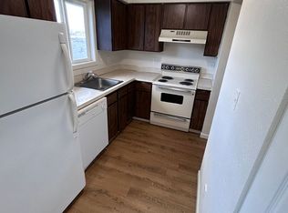 751 Elm Ave #5, Reedsport, OR 97467