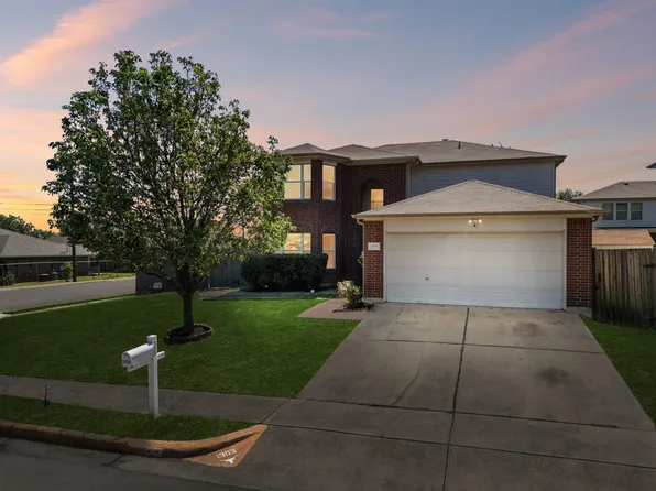 1303 Sunflower Ln, San Marcos, TX 78666