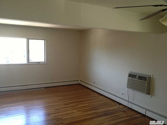 3rd image of 8120 153rd Ave