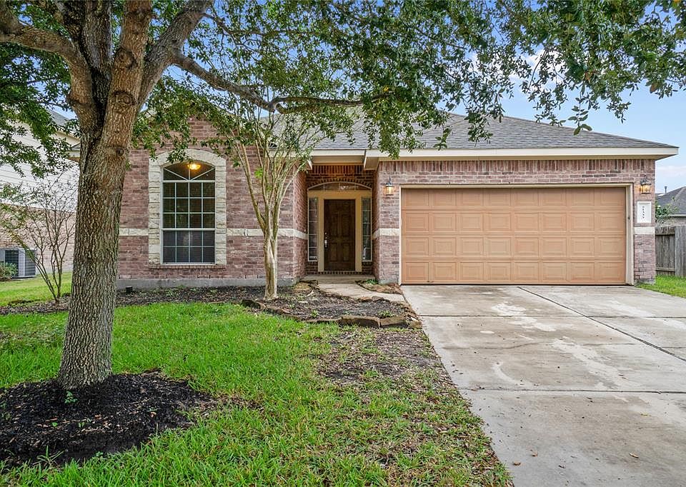 1st image of 21333 Heritage Forest Ln