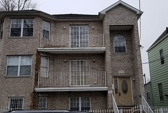5th image of 77-79 Willoughby St