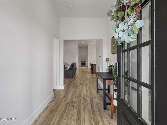 2nd image of 13161 Vonore Rd