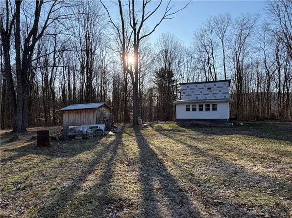 2680 Apple Tree Rd, Bolivar, NY 14715