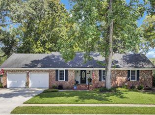103 Wampee Curv, Summerville, SC 29485