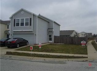 1249 Edgewater Dr, Greenwood, IN