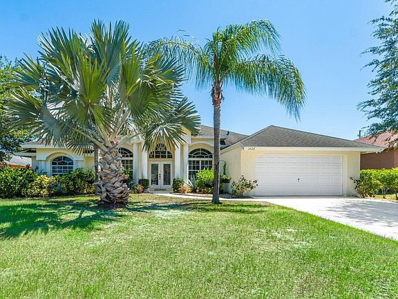 2nd image of 1426 SW San Esteban Avenue