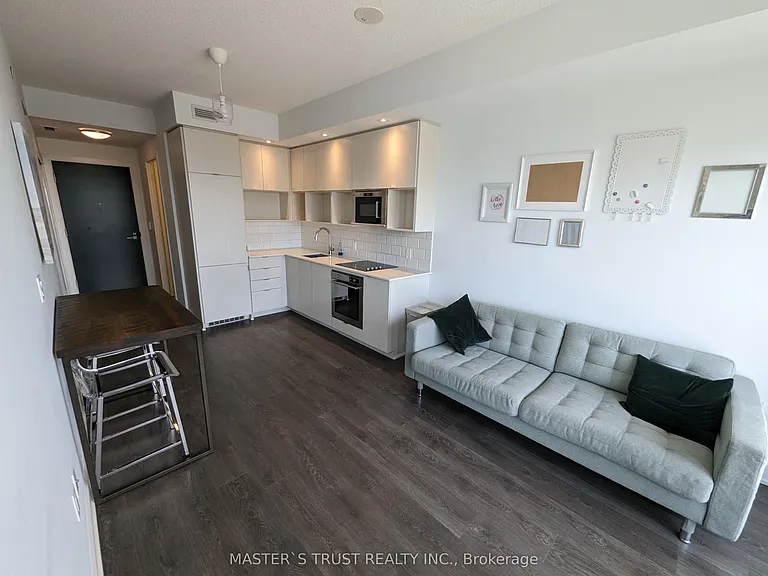 89 McGill St #2809 — Photo 1