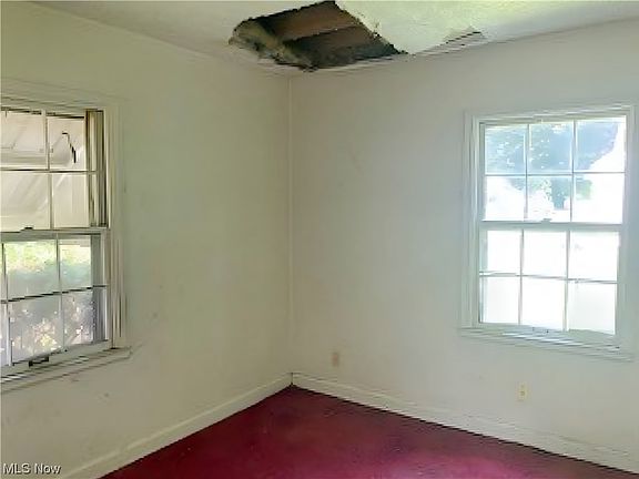 4th image of 895 Cordova Ave