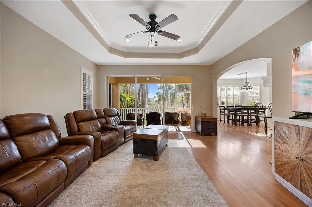 3 bed, 2.5 bath, 1681 sqft, $6,500 — Photo 4